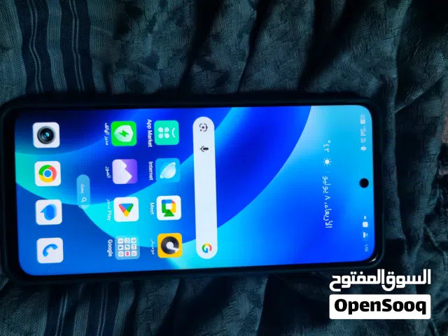 ريلمي C55 ذاكرة داخلية: 256 جيجابايت  رام: 8 جيجابايت + 8 جيجابايت=16