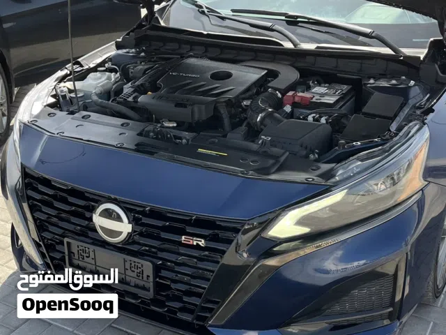2023 نيسان التيما SR