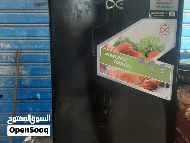 ثلاجه للبيع