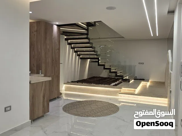 فيلا متلاصقة فاخرة تشطيب سوبر 2025 مواصفات لا تعد ولا تحصى اجمل مناطق ضاحية الرشيد للبيع بداعي السفر