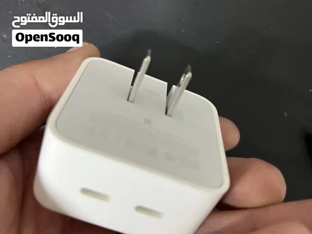 عظمة شاحن ايفون اصلية 35W