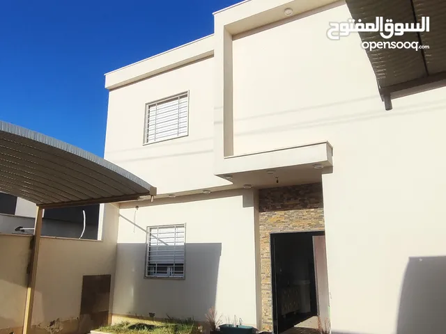 234 m2 4 Bedrooms Villa for Sale in Tripoli Ain Zara