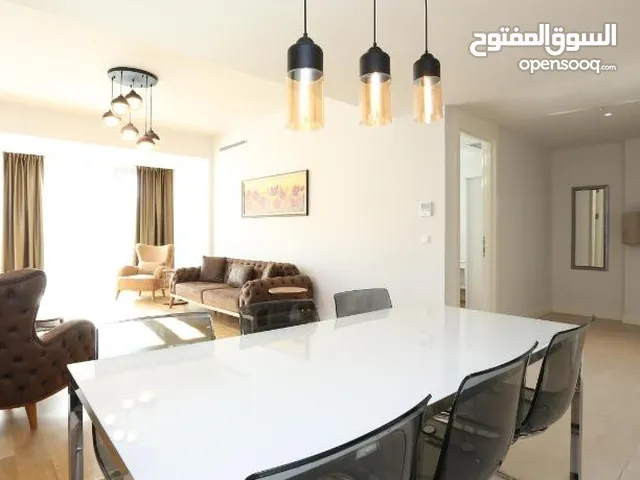 شقه فندقيه سوبرلوكس ثلاث غرف وصاله في تقسيم مع مسبح و صاله رياضه و مطعم و مواقف سيارات