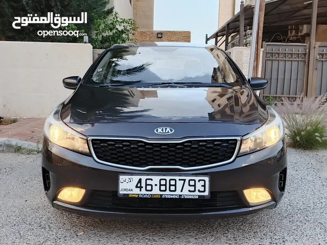 كيا سيراتو موديل 2018 وفل اتوماتيك شاشه وكاميرا بني مميز كاش او اقساط