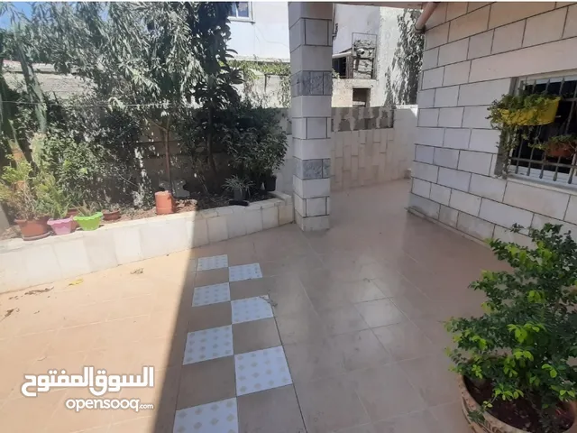 100 m2 2 Bedrooms Apartments for Rent in Ramallah and Al-Bireh Rafat