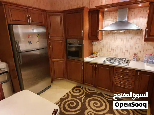 150 m2 3 Bedrooms Apartments for Sale in Amman Tla' Ali
