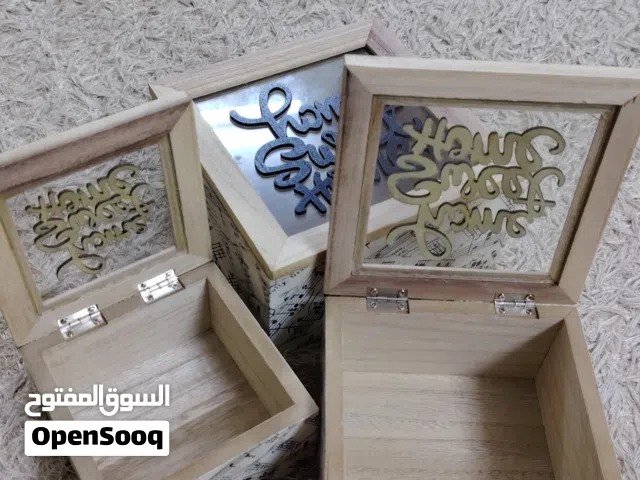 طقم صناديق خشب مع زجاج انيق