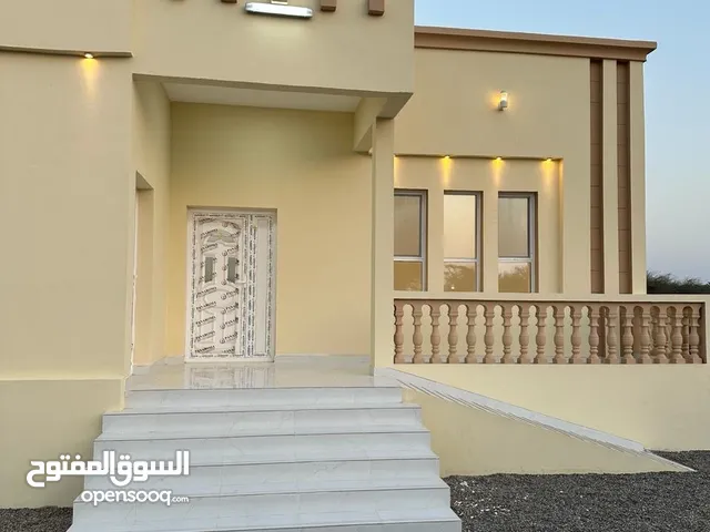 226 m2 4 Bedrooms Townhouse for Sale in Al Batinah Suwaiq