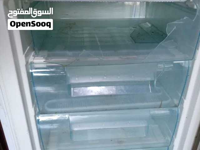 فريزر دروج مستعمل نوع ناشونل سونك يسع كمية تقريبا كبيره