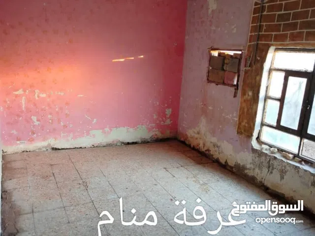 140 m2 2 Bedrooms Townhouse for Rent in Basra Abu Al-Khaseeb