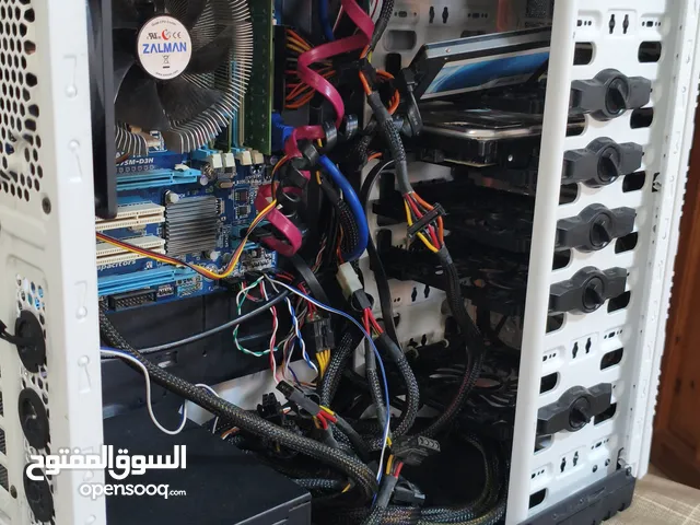 جهاز كمبيوتر فئة          القوية للبيع