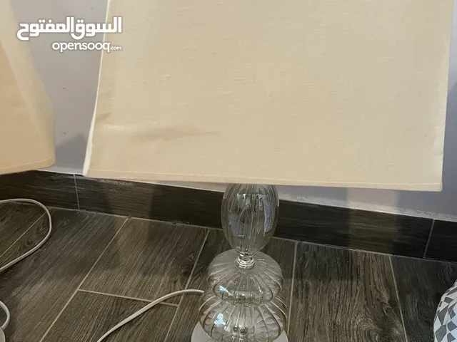 Table lamp اضاءة جانبية للطاولة
