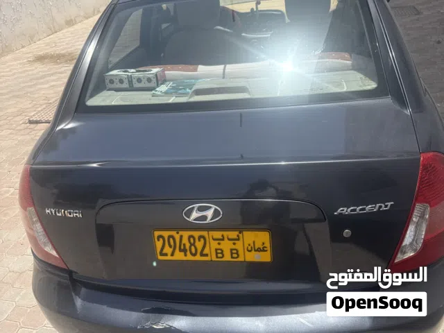 2011 هيونداي اكسنت GL
