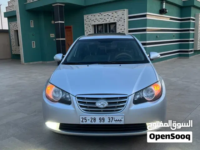 2010 هيونداي افانتي Limited