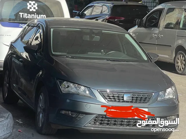 سيات ليون 2018 ترخيص 2018 للبيع شاشة كبيرة - أغلب الإضافات موجودة صلاة النبي سعر مميز والسيارة نظيفة