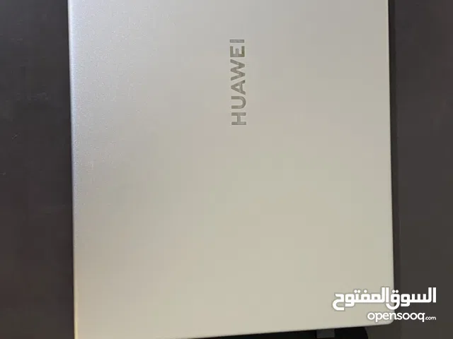 Huawei MateBook D15 i5 جيل 11 – حالة الوكالة + شاحن أصلي + ماوس وايرلس