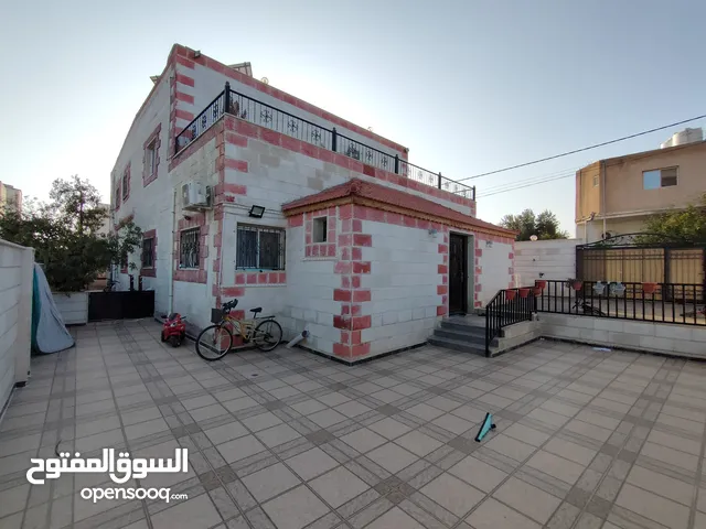 420 m2 More than 6 bedrooms Townhouse for Sale in Irbid Bushra