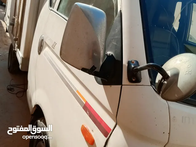 بورتر تلاجة 2009 لللبيع