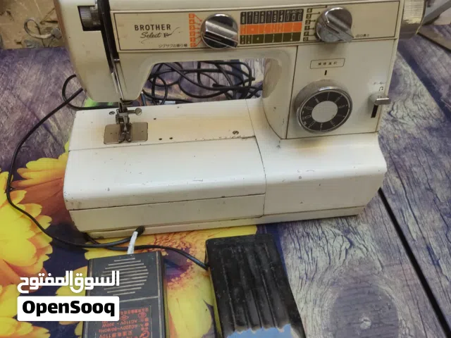 مكينه خياطه برذر للبيع شغاله على الفحص اي عطل مابيهه