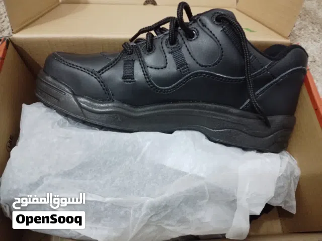 حذاء سيفتي WORX Red Wing أصلي - جديد بالباكو - مقاس 41.5