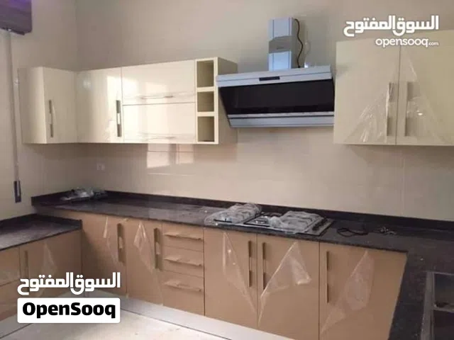 مختص فك وتركيب وصيانة جميع انواع المطابخ والديكورات 6533