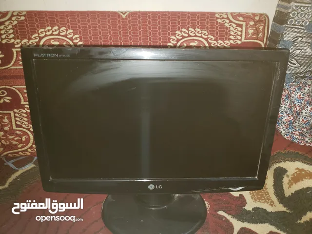 19.5" LG monitors for sale  in Sana'a