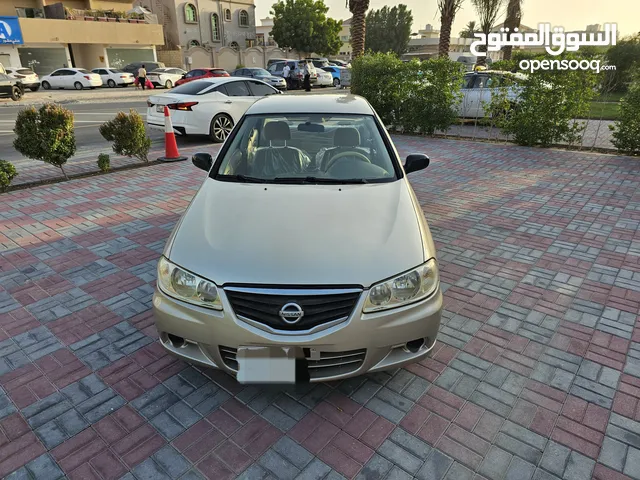 Nissan Sunny 2011