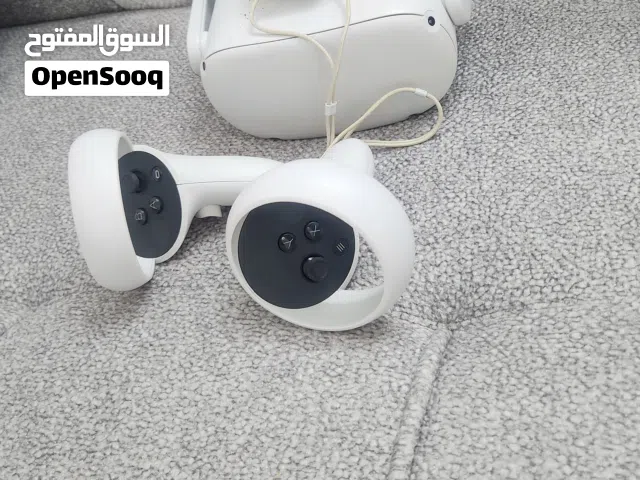 نظارت الواقع الافتراضي meta quest 2 اذا بغيت تعرف عنها اكثر دخل اليوتيوب ممتازه للتعليم للالعاب