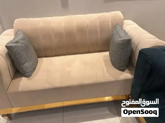 كنب للبيع المستعجل