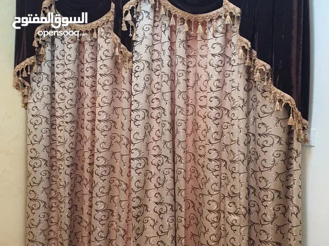 ستارة مع تاج قماش