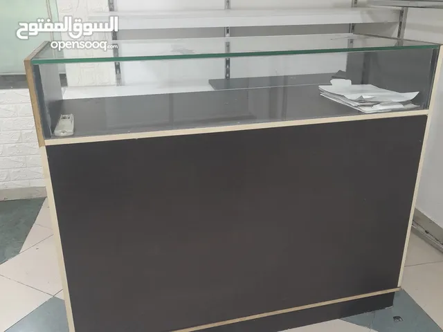 ديكور محل للبيع في رام الله