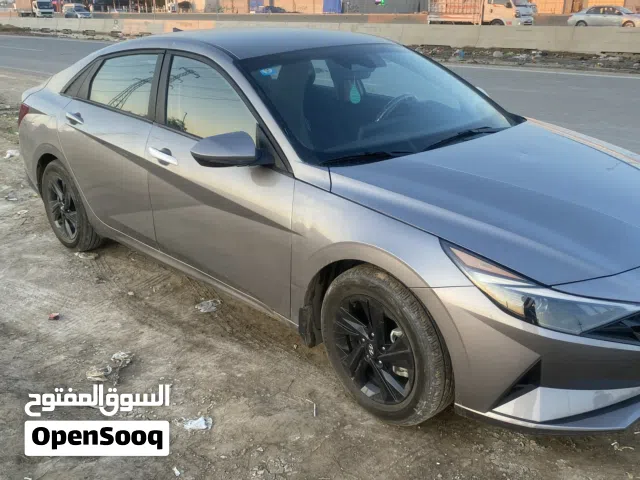 2023 هيونداي النترا SE