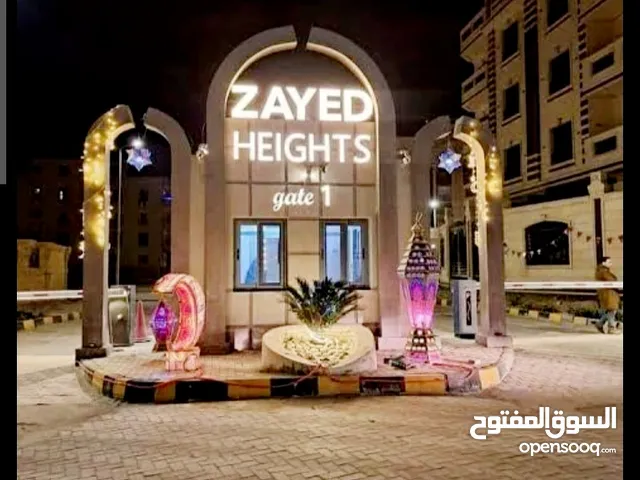 215 m2 4 Bedrooms Apartments for Sale in Giza Sheikh Zayed