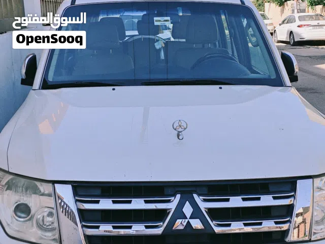 2014, ميتسوبيشي, باجيرو, GLS