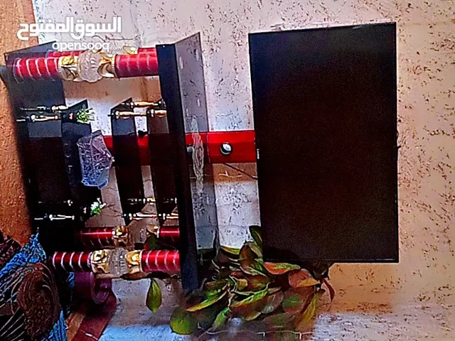 طاولة شاشة