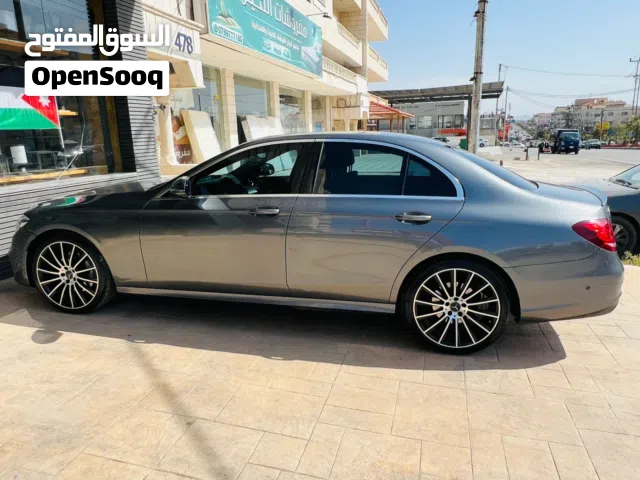 2020 مرسيدس بنز الفئة-E E 200