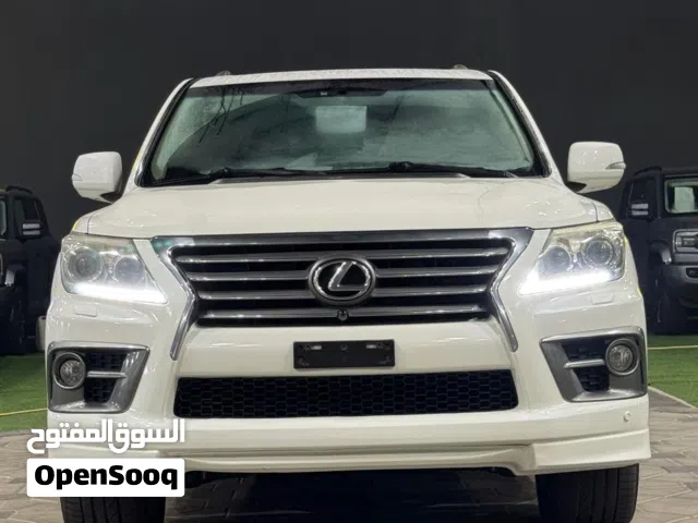2013 لكزس LX LX 570