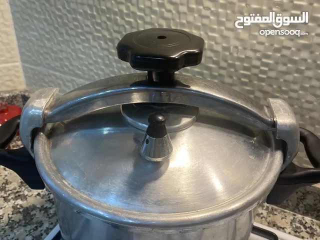 Cocotte minutes une 5 litres et seb 6 litres tres bon état