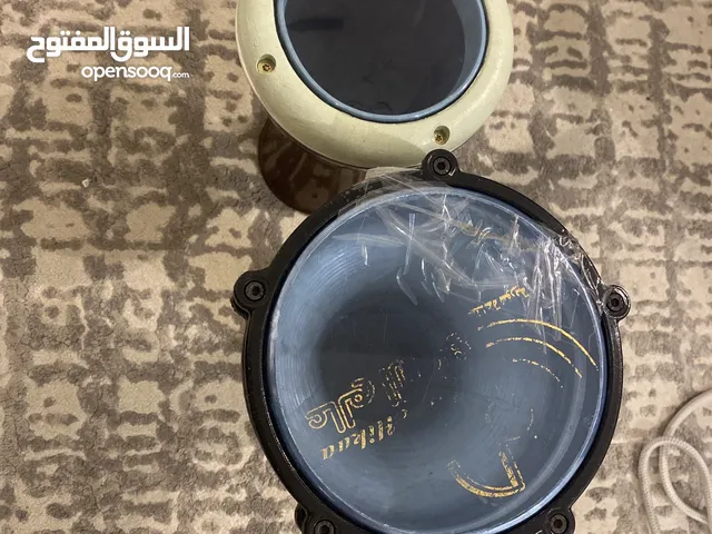 للبيع طبلين واحد جديد والثاني في شق شوي قابل للبدل مع جيتار او عود