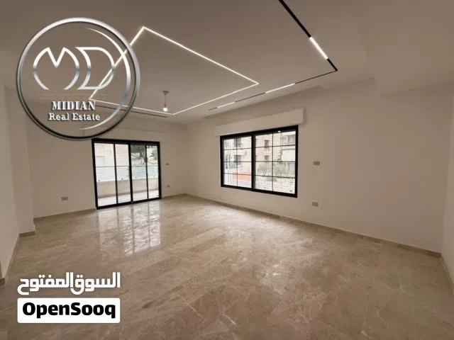250 m2 3 Bedrooms Apartments for Sale in Amman Jabal Amman
