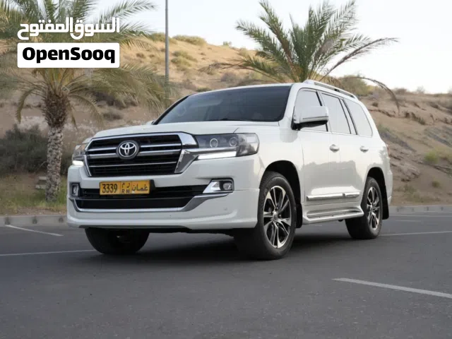 2020 Toyota Land Cruiser GXR