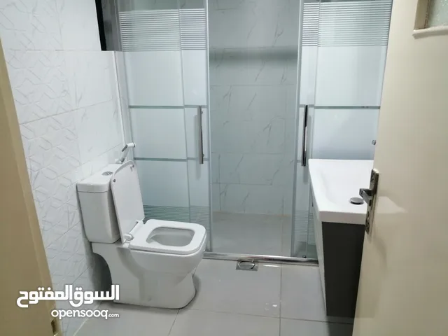 220 m2 3 Bedrooms Apartments for Rent in Amman Daheit Al Rasheed