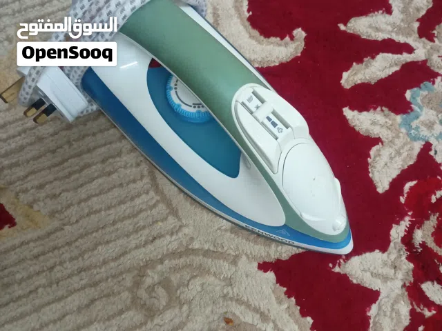 Kenwood steam iron,