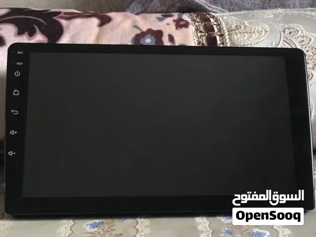 شاشة أندرويد تركب لأغلب السيارات وبالأخص سيارات تويوتا لأكثر الموديلات