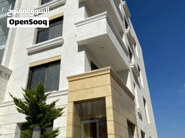 شقة ارضية للبيع في دير غبار قرب الشارع الرئيسي