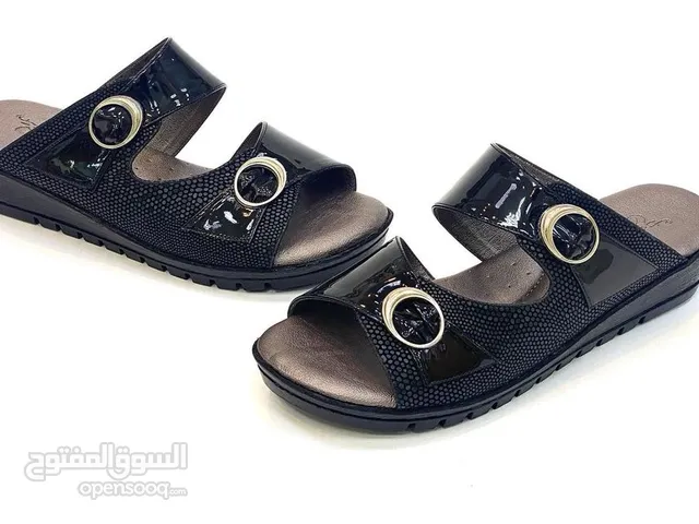 Other Comfort Shoes in Al Sharqiya