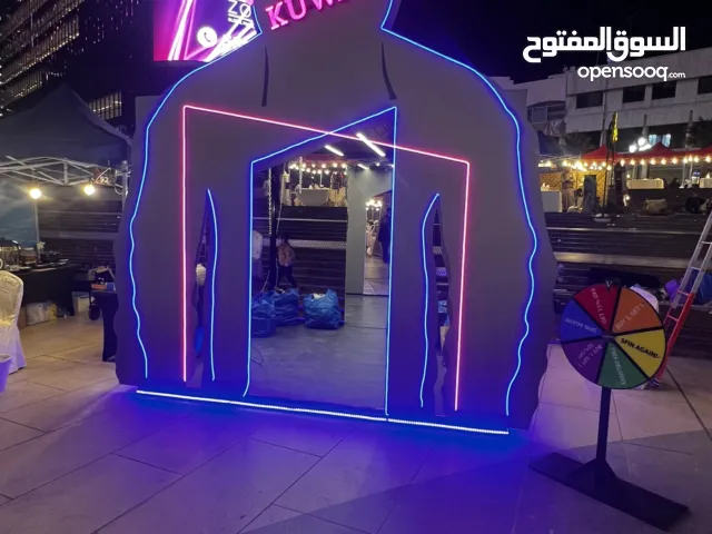 متخصصة في بيع وايجارWe Build  لتصنيع البوثات والاكشاك الخشبية والمعدنية والكاونترات والكاترينج