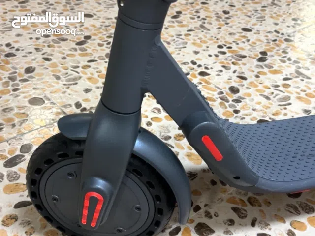 سكوتر كهربائي مناسب للكبار والأطفال فوق 10 سنوات
