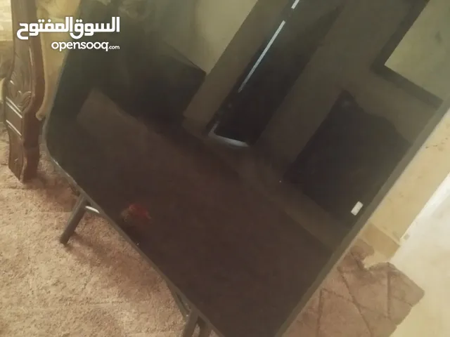 طاولة قابلة للثني جديدة لون اسود ممتازة