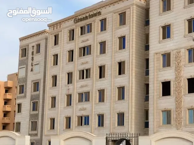 160 m2 3 Bedrooms Apartments for Sale in Giza 6th of October